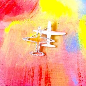 FabulouslyFitted | Silver Flewed Out Mini Fashion Brooch